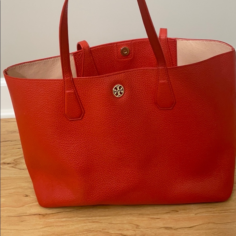 Tory Burch Perry Leather Tote Bag